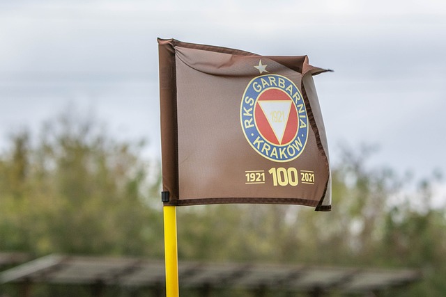 通过汗水和 通过汗水和