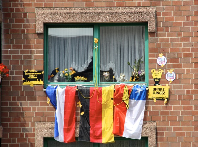 还是事业 还是事业